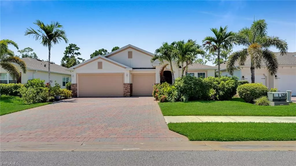 3123 Amadora CIR, Cape Coral, FL 33909