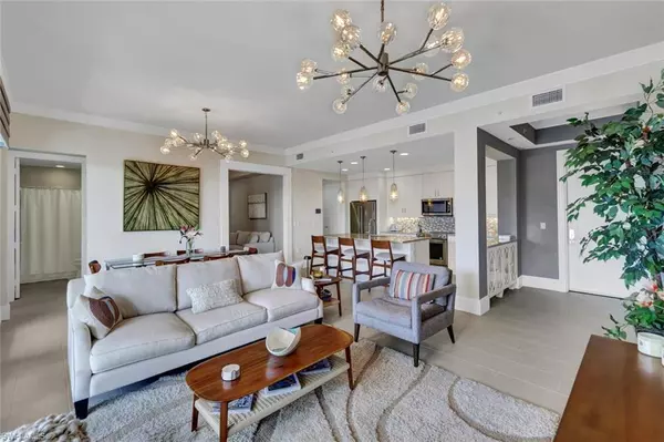 Naples, FL 34102,1035 3rd AVE S #514