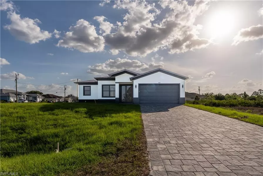 348 Pyramid AVE, Lehigh Acres, FL 33974