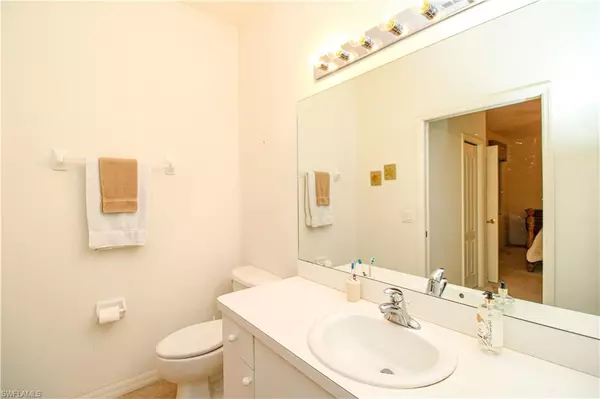 Naples, FL 34112,3820 Sawgrass WAY #3046