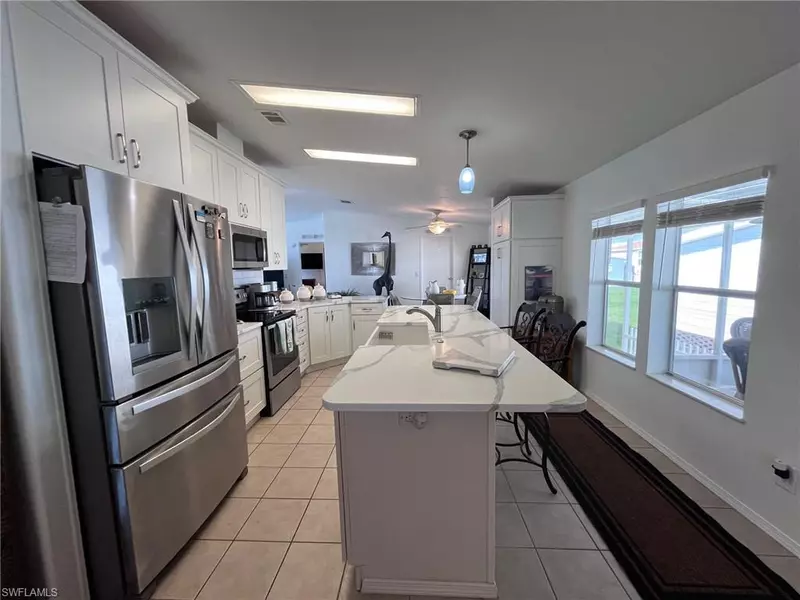 65 Turquoise AVE #65T, Naples, FL 34114