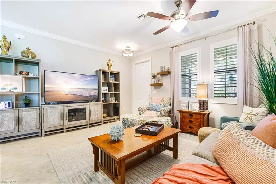 1359 Artesia DR E #102, Naples, FL 34113