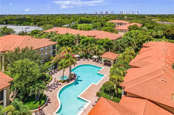 Bonita Springs, FL 34135,8920 Colonnades CT E #524