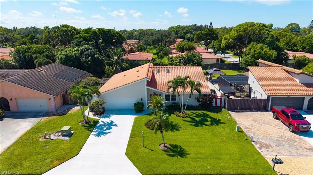 Bonita Springs, FL 34135,27451 Pelican Ridge CIR
