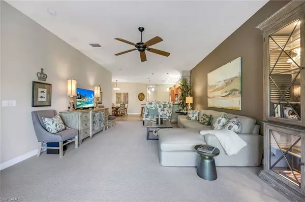 Estero, FL 33928,8721 Piazza Del Lago CIR #203