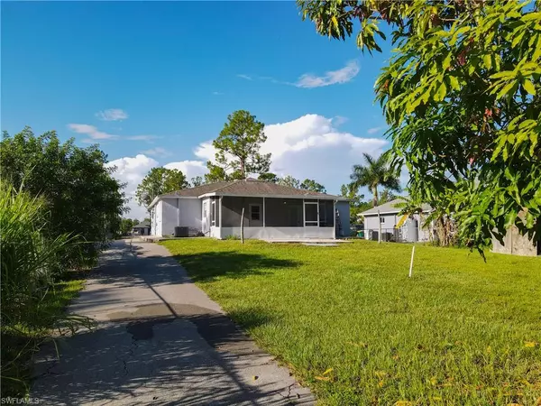Naples, FL 34120,2475 Randall BLVD