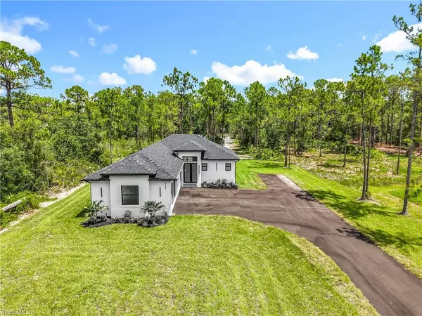 Naples, FL 34120,4193 47th AVE NE