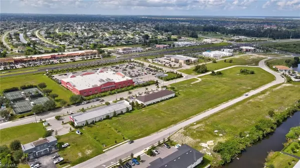 Cape Coral, FL 33991,1434 SW 4TH TER