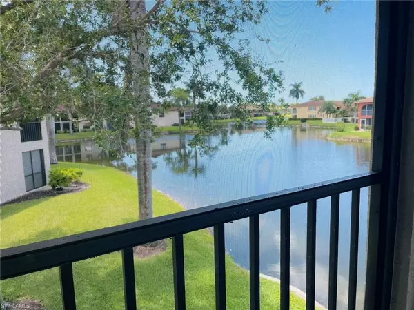 Naples, FL 34112,4410 Chantelle DR #201H