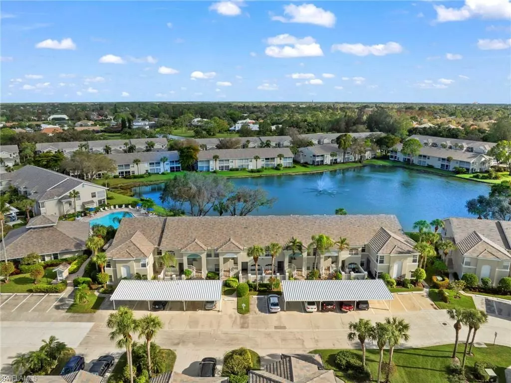 Naples, FL 34110,13120 Castle Harbour DR #N4