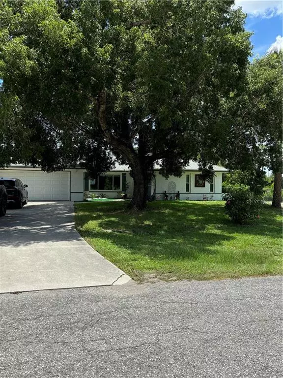 Lehigh Acres, FL 33936