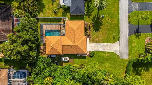 Naples, FL 34110,244 Erie DR