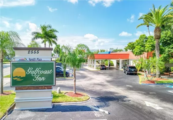 Naples, FL 34103,2555 9th ST N #139