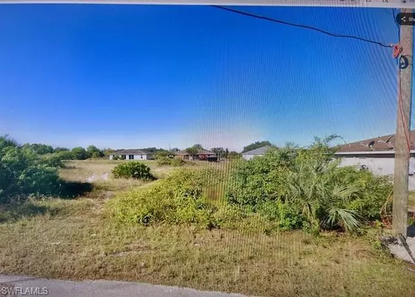 Lehigh Acres, FL 33973,1148-1150 Harry AVE S