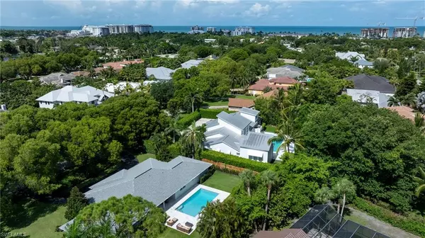 Naples, FL 34102,675 Yucca RD
