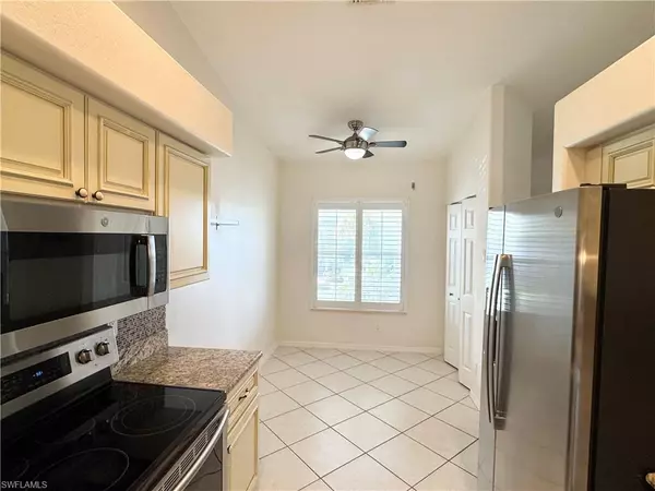 Naples, FL 34110,1225 Sarah Jean CIR #201