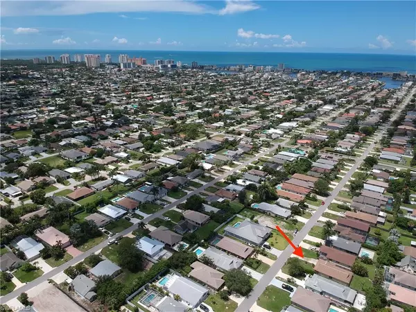 755 106th AVE N, Naples, FL 34108