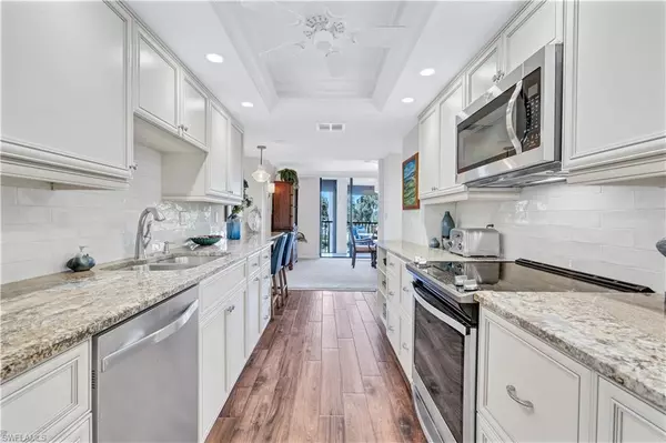 Naples, FL 34103,2400 Gulf Shore BLVD N #203