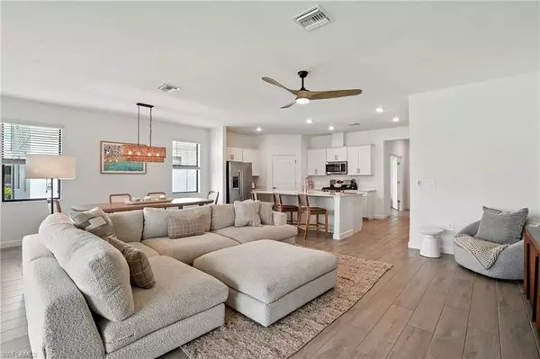 Estero, FL 33928,18514 Ives DR