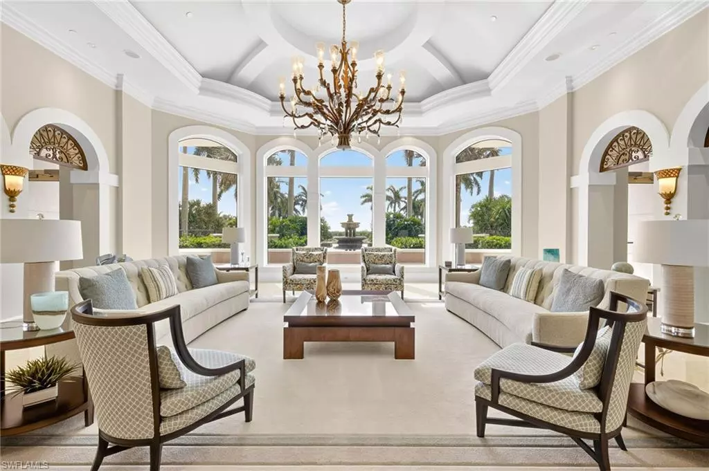 Naples, FL 34114,1060 Borghese LN #702