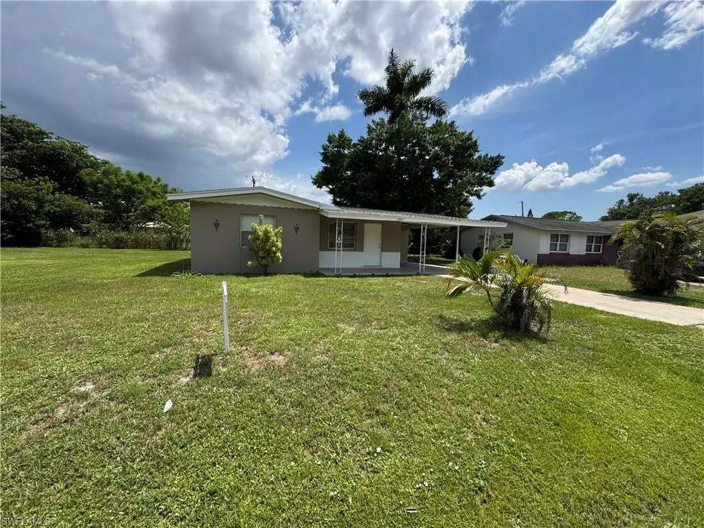 Fort Myers, FL 33905,12613 5th ST