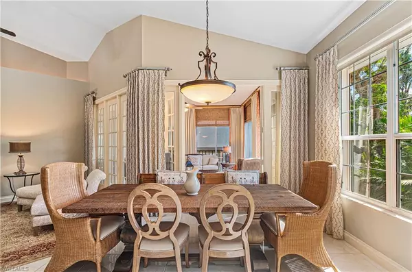 Naples, FL 34103,191 Colonade CIR