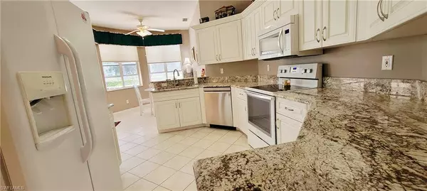 Estero, FL 33967,8524 Fairway Bend DR