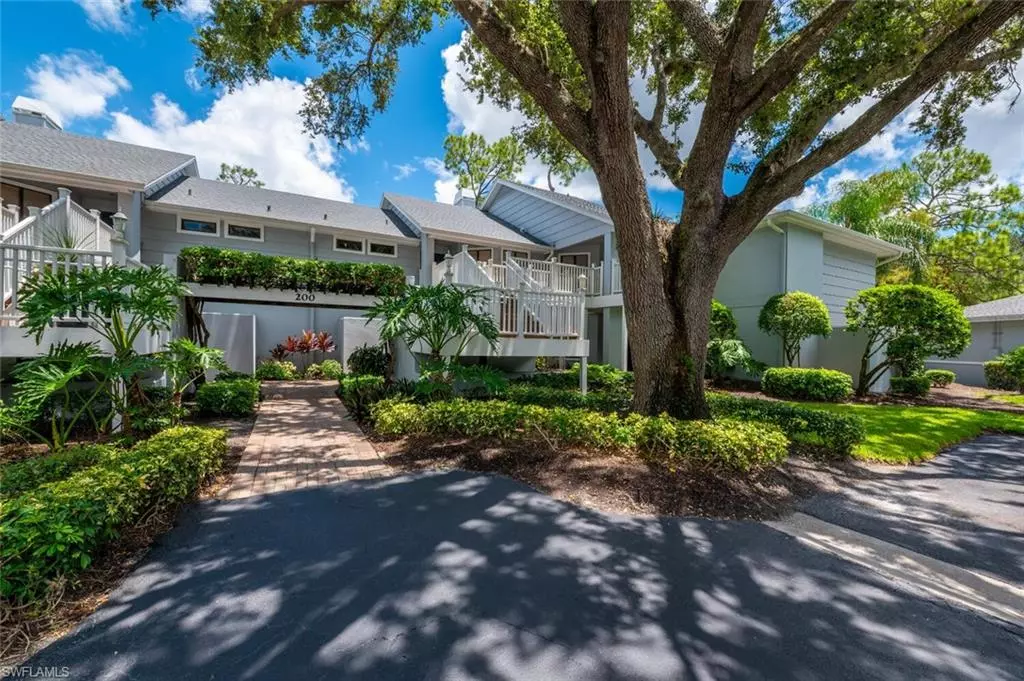 Naples, FL 34105,203 Courtside DR #B103