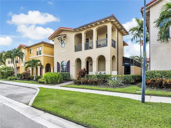 1242 Kendari TER, Naples, FL 34113