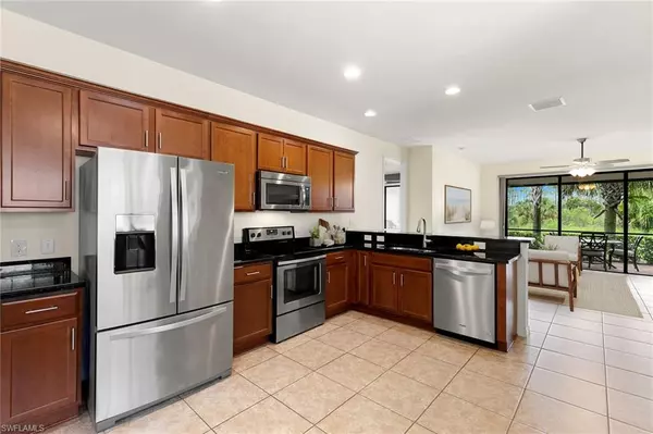 Naples, FL 34113,1570 Oceania DR S
