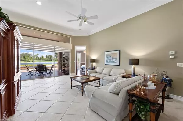 Estero, FL 33967,19379 Silver Oak DR