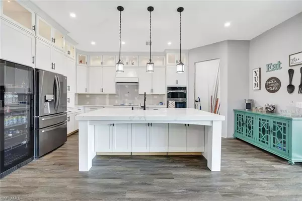 Naples, FL 34117,2868 16th AVE SE