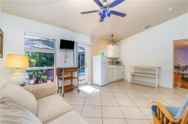 Naples, FL 34120,431 14th AVE NE