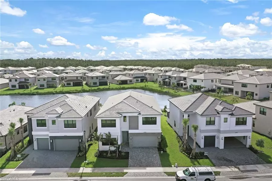 20939 Thistle Leaf LN, Estero, FL 33928