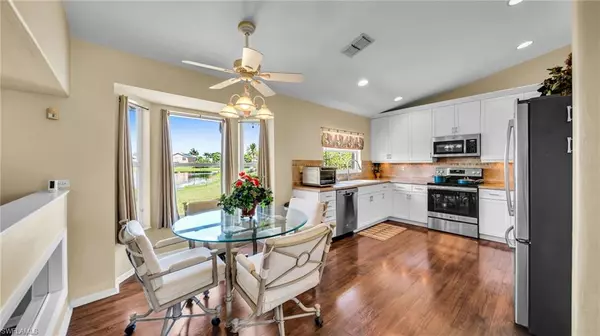 Fort Myers, FL 33912,13760 Silver Lake CT