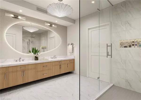 Naples, FL 34113,4936 Tamiami TRL E #302