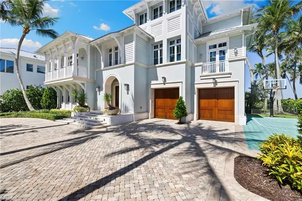 Naples, FL 34102,1270 Gulf Shore BLVD S