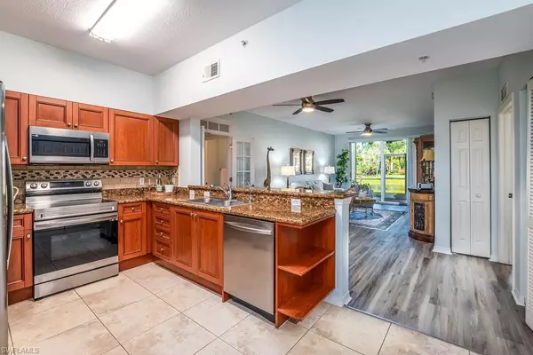 Estero, FL 33928,10101 Villagio Palms WAY #104