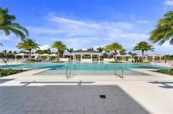 1111 Central #417S, Naples, FL 34102