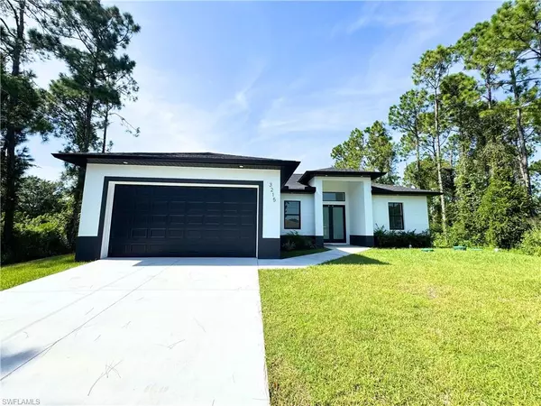 Lehigh Acres, FL 33971,3215 20th ST W
