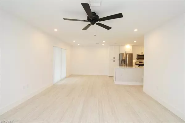 Naples, FL 34102,1435 Curlew AVE #4