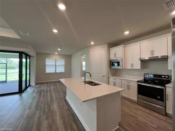 5931 Prosperity LN, Ave Maria, FL 34142