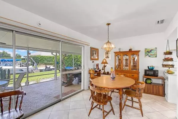 Marco Island, FL 34145,1207 Martinique CT