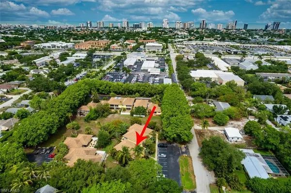1210 Shady Rest LN #14, Naples, FL 34103