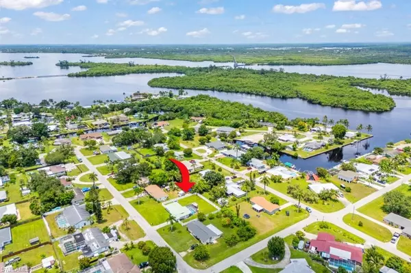 Fort Myers, FL 33905,165 Charles ST
