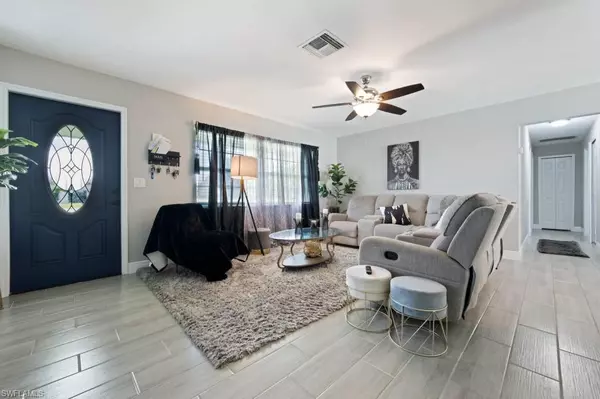 Fort Myers, FL 33905,165 Charles ST