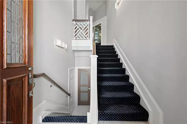 Naples, FL 34103,167 Colonade CIR #1203