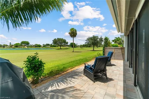 Naples, FL 34112,3327 Boca Ciega DR #D14