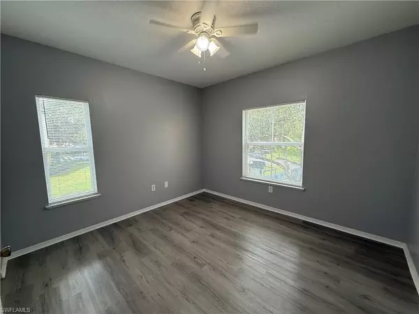 Fort Myers, FL 33913,11521 Villa Grand #910