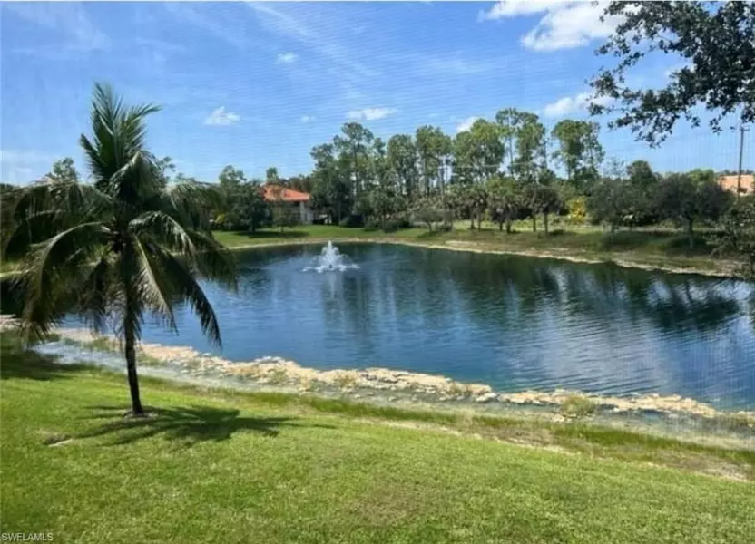 416 Valerie WAY #204, Naples, FL 34104